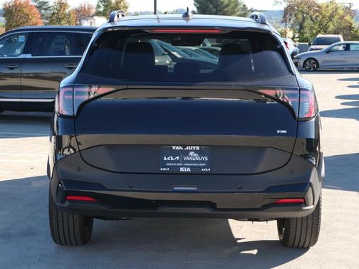 2026 Kia Sportage Plug-In Hybrid X-Line