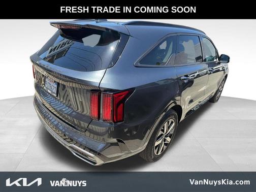 Gray 2023 Kia Sorento S