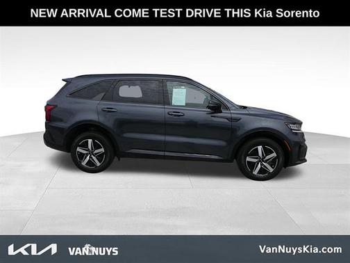 Gravity Gray 2023 Kia Sorento S