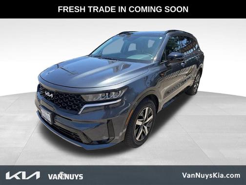 Gray 2023 Kia Sorento S