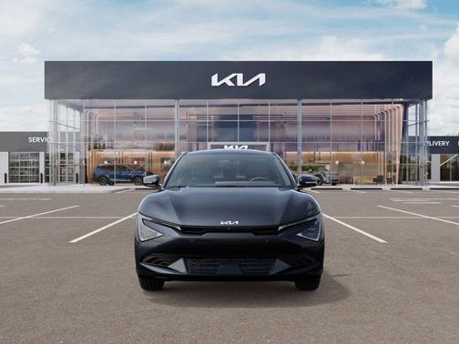 2025 Kia EV6 Light