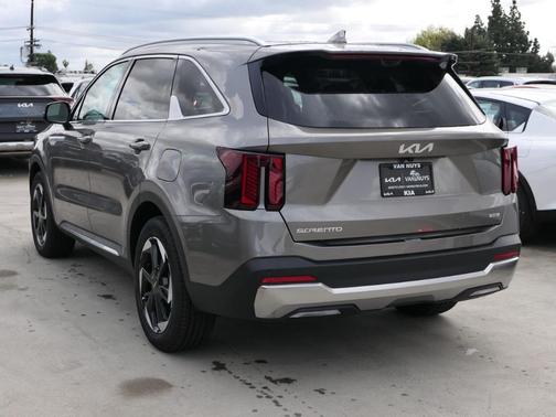 2025 Kia Sorento Plug-In Hybrid SX Prestige