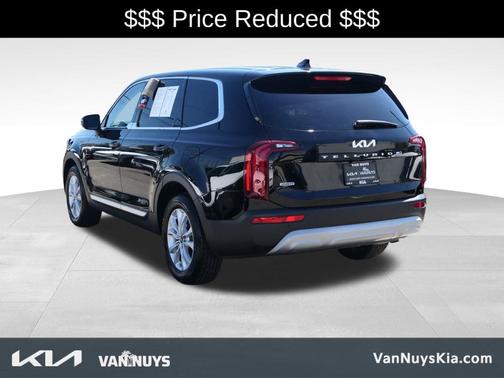 2022 Kia Telluride LX