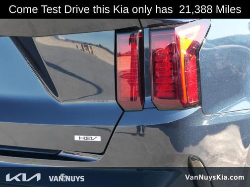 2023 Kia Sorento Hybrid EX
