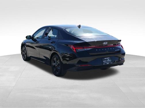 2023 Hyundai ELANTRA HEV Blue