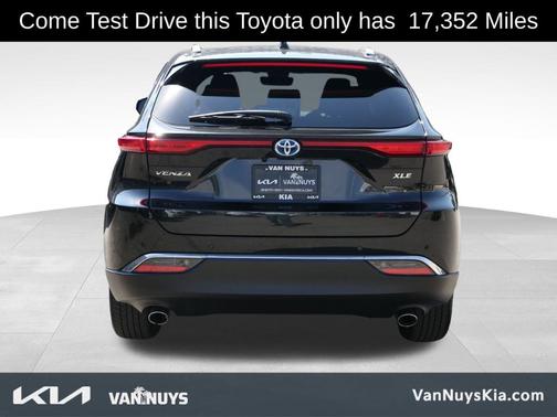 2024 Toyota Venza XLE