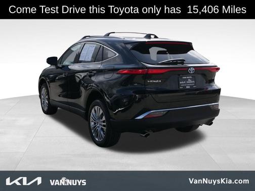 2024 Toyota Venza XLE