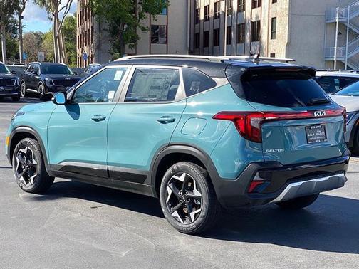 Blue 2026 Kia Seltos S