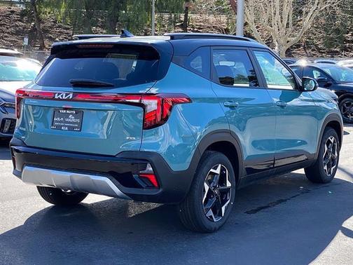 Blue 2026 Kia Seltos S
