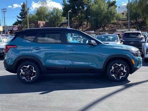 Blue 2026 Kia Seltos S