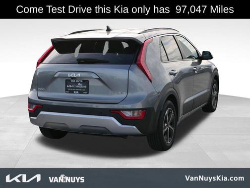 2023 Kia Niro EX