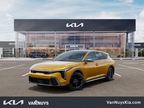 Sparkling 2026 Kia K4 GT-LINE