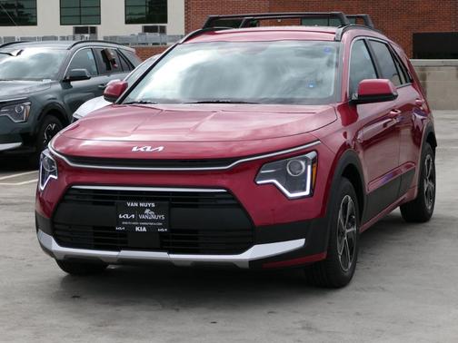2025 Kia Niro EX