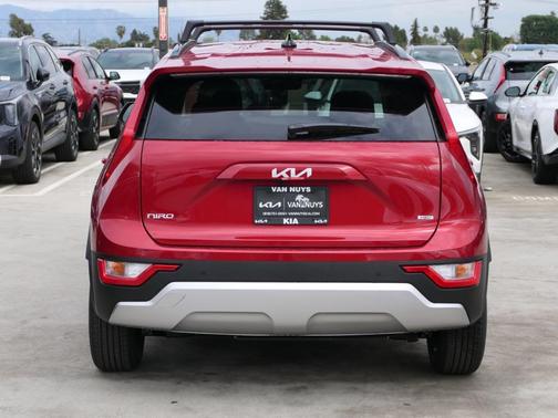 2025 Kia Niro EX