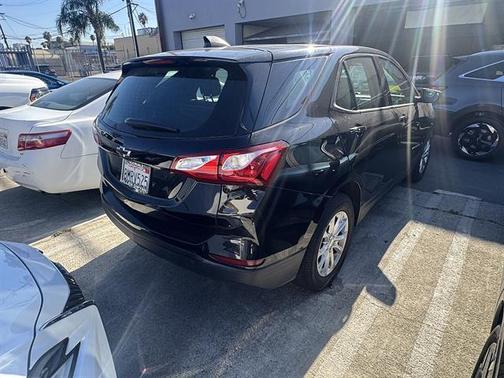 Mosaic Black Metallic 2019 Chevrolet Equinox LS