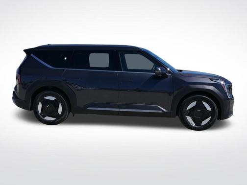 2024 Kia EV9 Wind