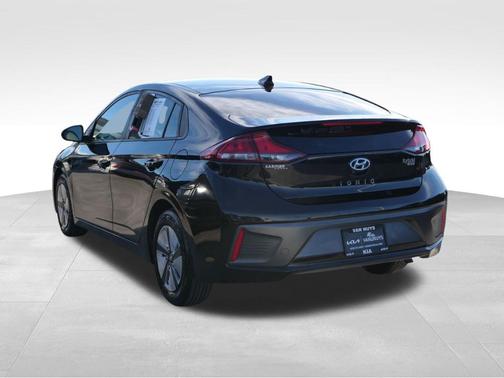 2020 Hyundai IONIQ Hybrid Blue