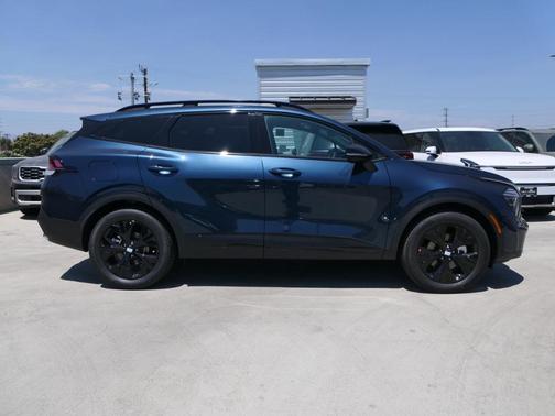 2025 Kia Sportage Plug-In Hybrid X-Line Prestige