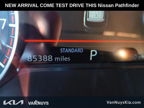 Gray 2 Tone 2022 Nissan Pathfinder SL