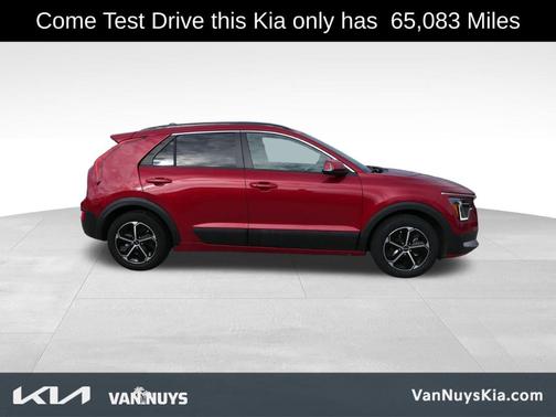 2023 Kia Niro EX