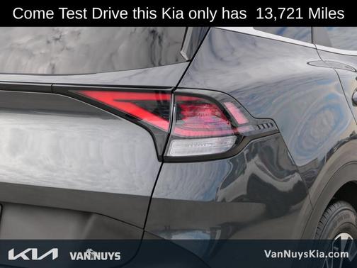 2024 Kia Sportage EX