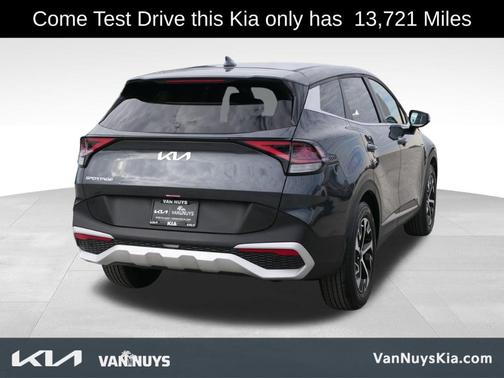 2024 Kia Sportage EX
