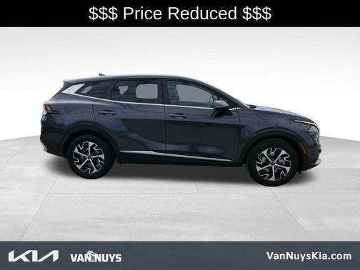 2024 Kia Sportage EX