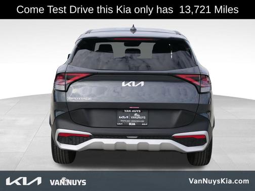 2024 Kia Sportage EX