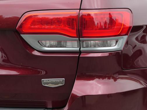 Velvet Red Pearlcoat 2019 Jeep Grand Cherokee Summit