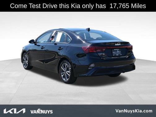 2022 Kia Forte LXS