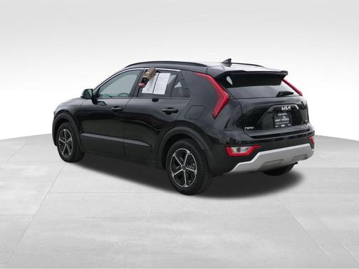 2023 Kia Niro EX
