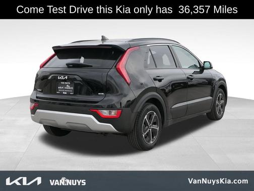 2023 Kia Niro EX