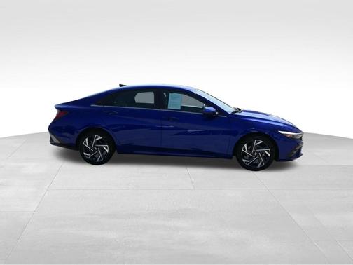 Intense Blue 2025 Hyundai ELANTRA SEL Convenience