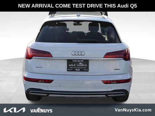 2024 Audi Q5 40 Premium