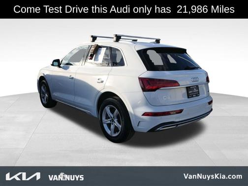 2024 Audi Q5 40 Premium