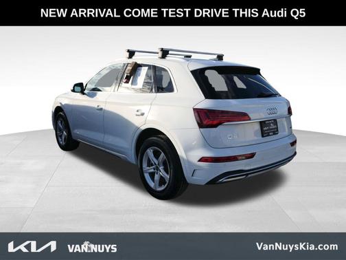 2024 Audi Q5 40 Premium