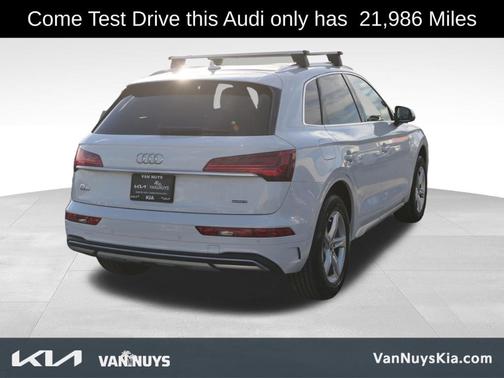 2024 Audi Q5 40 Premium