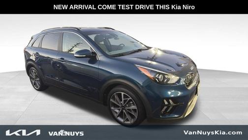 Deep Cerulean 2022 Kia Niro Touring SE