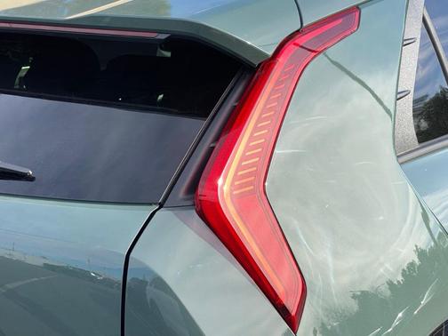 2025 Kia Niro EV Wind