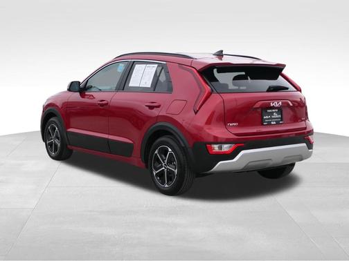 2025 Kia Niro EX