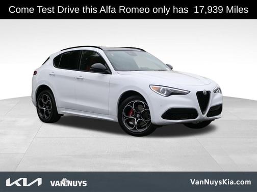 2022 Alfa Romeo Stelvio Veloce