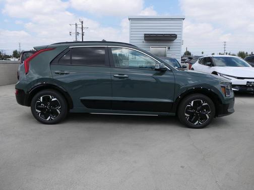 2025 Kia Niro EV Wave
