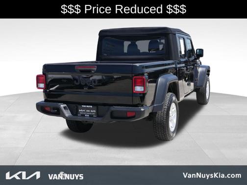 2020 Jeep Gladiator Sport