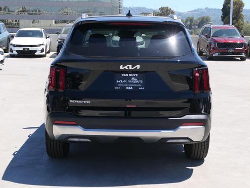 2025 Kia Sorento S