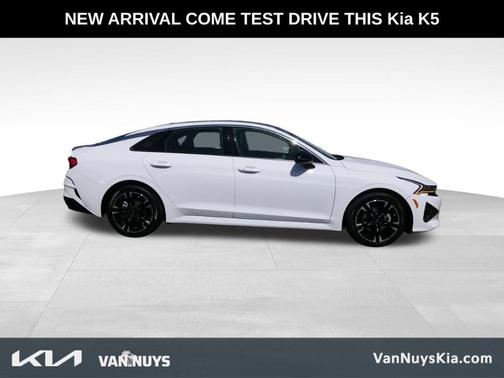2024 Kia K5 GT-Line