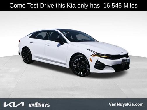 2024 Kia K5 GT-Line