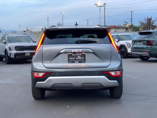 2026 Kia Niro LX