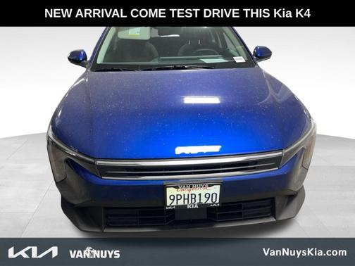 2025 Kia K4 LXS