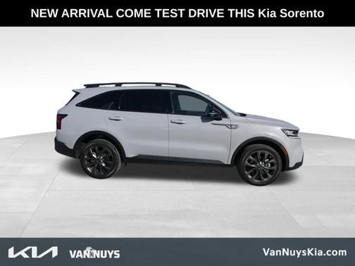 2023 Kia Sorento X-Line EX