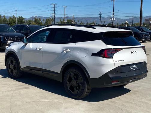 2026 Kia Sportage Plug-In Hybrid X-Line